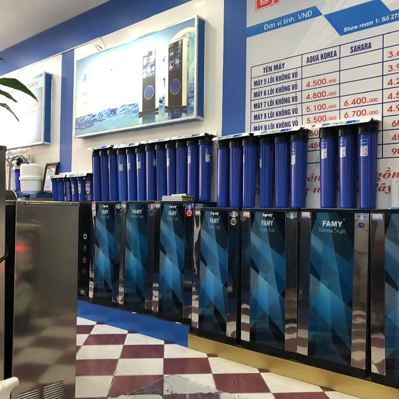 Giá kệ trưng bày sản phẩm Famy